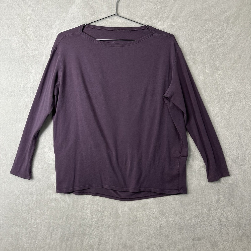 Lululemon Back In Action Shirt Long Sleeve Purple Women's Size 4 READ